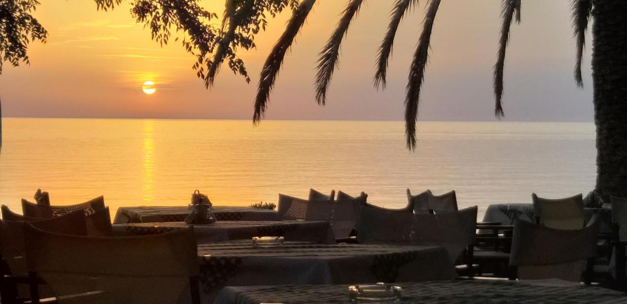 Triena Rooms Μήθυμνα Εξωτερικό φωτογραφία